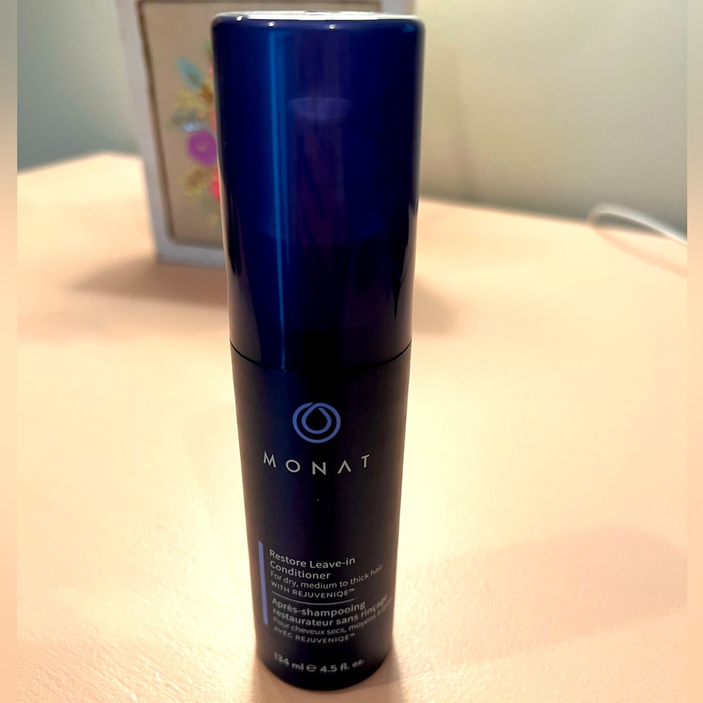 Monat Restore a leave in Conditioner
